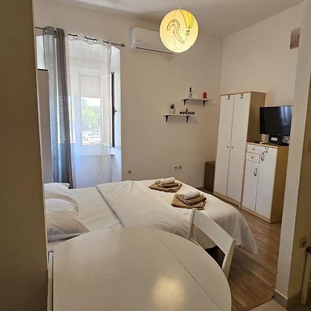 Studio Apartment Kiki For 2, Near Old Town & Beach, Free Wifi ซาดาร์ ภายนอก รูปภาพ